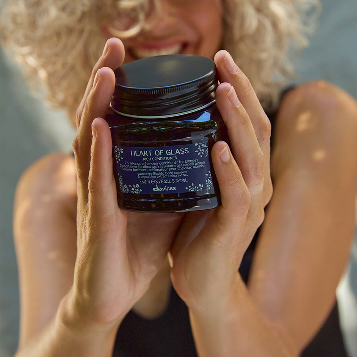  Davines-Heart-Of-Glass-Rich-Conditioner-odzywka-rozswietlajaco--wzmacniajaca-do-wlosow-blond