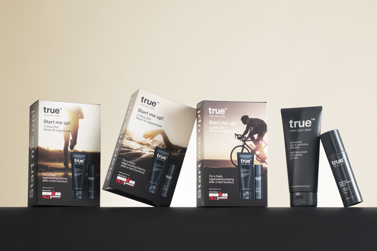 True™ Start Me Up! Zestaw Regenerujący Krem Na Noc + Żel Do Mycia Twarzy